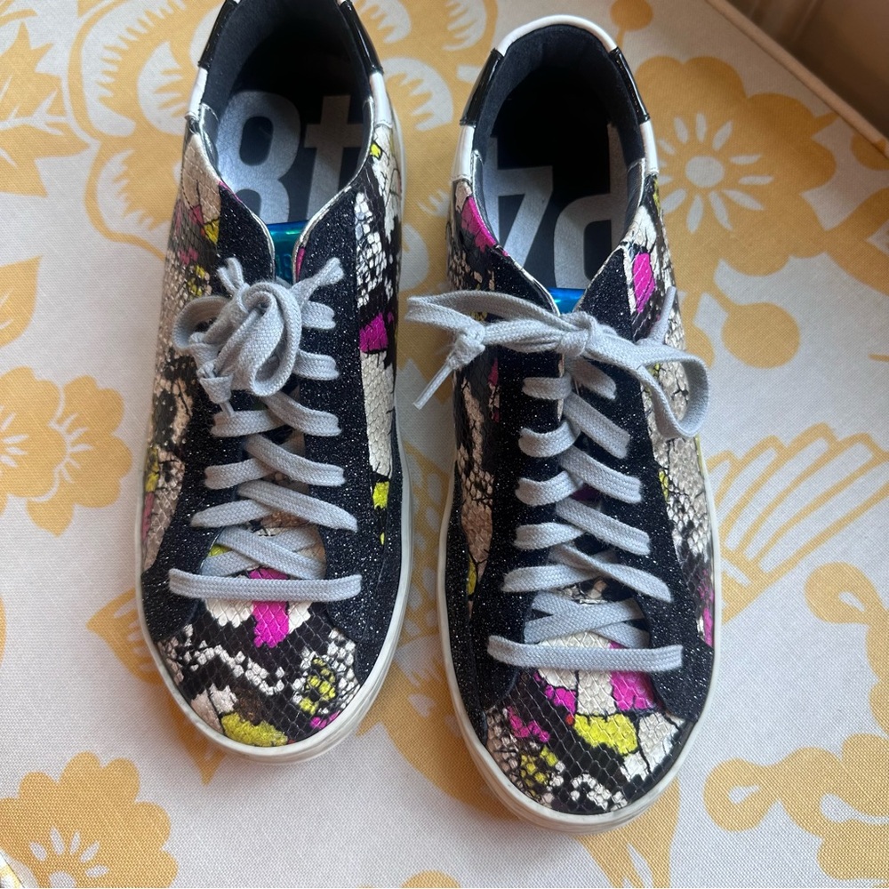 P448 python print sneakers sz 39 -cream/black/fuscia/neon yellow